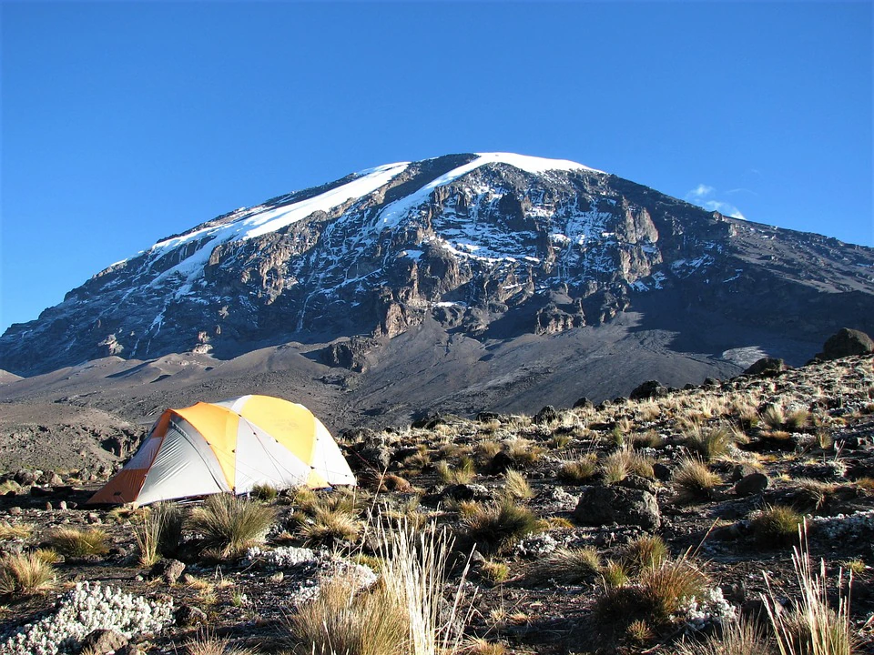  Mount Kilimanjaro National Park